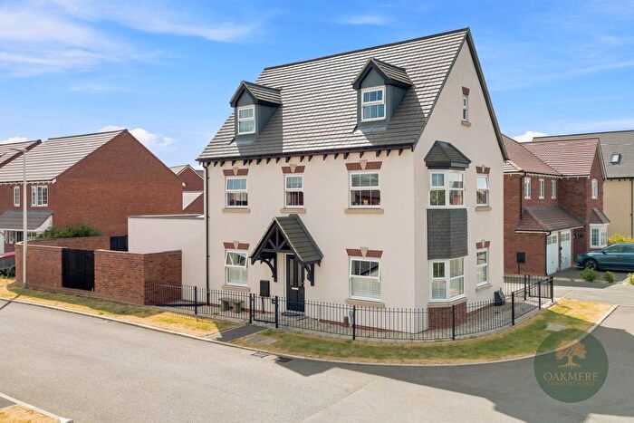 5 Bedroom Detached House For Sale In Doverton Close, Off The Long Shoot, Royal Park, Nuneaton, CV11