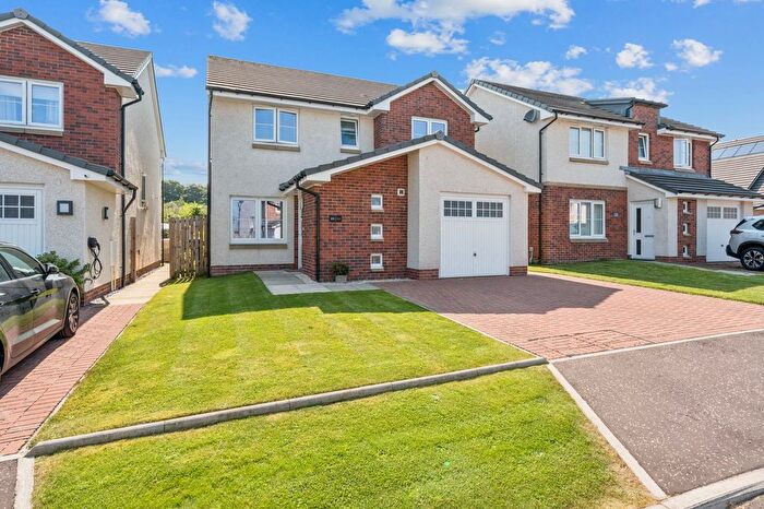 4 Bedroom Detached House For Sale In Limekilns Crescent, Stirling, FK7