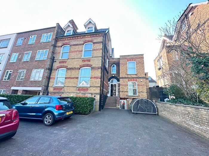 1 Bedroom Flat To Rent In Archway Road, London, N6