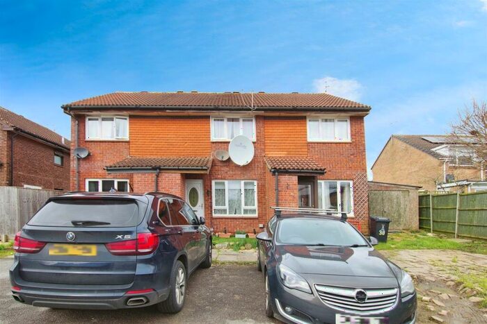 2 Bedroom Terraced House To Rent In Chandos Close, Grange Park, Swindon, SN5