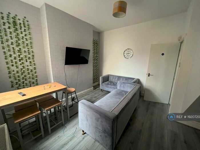 5 Bedroom Terraced House To Rent In Hall Lane, Kensington, Liverpool, L7