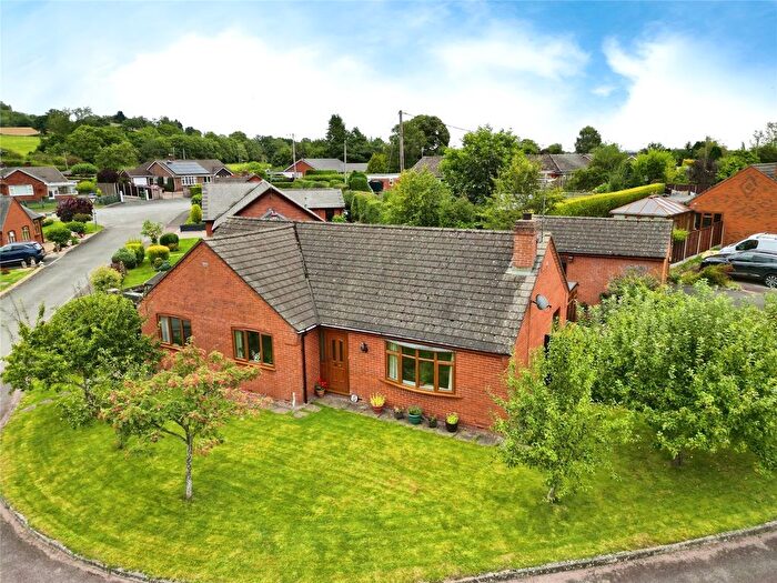 3 Bedroom Bungalow For Sale In Gwelfryn, Llanymynech, Powys, SY22