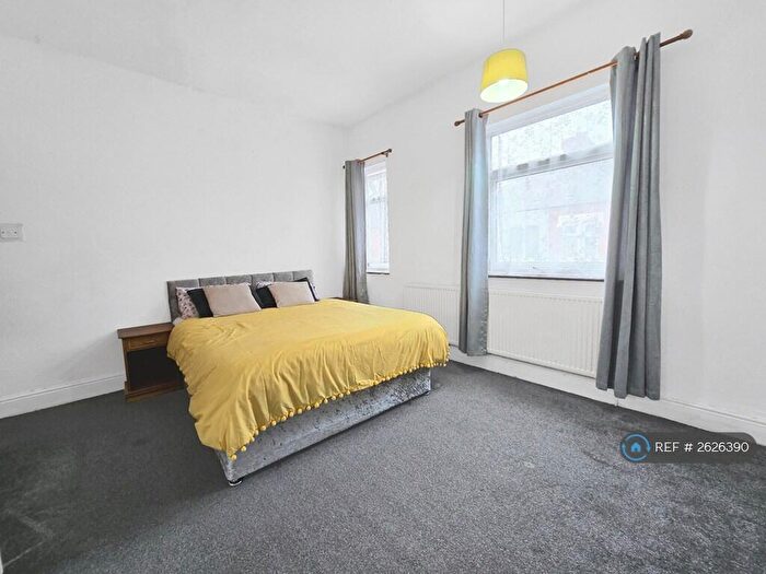 2 Bedroom End Of Terrace House To Rent In Saxon Street, Leicester, LE3