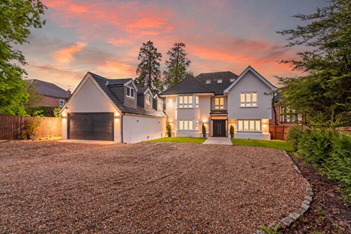 7 Bedroom Detached House To Rent In Windsor, Berkshire, SL4