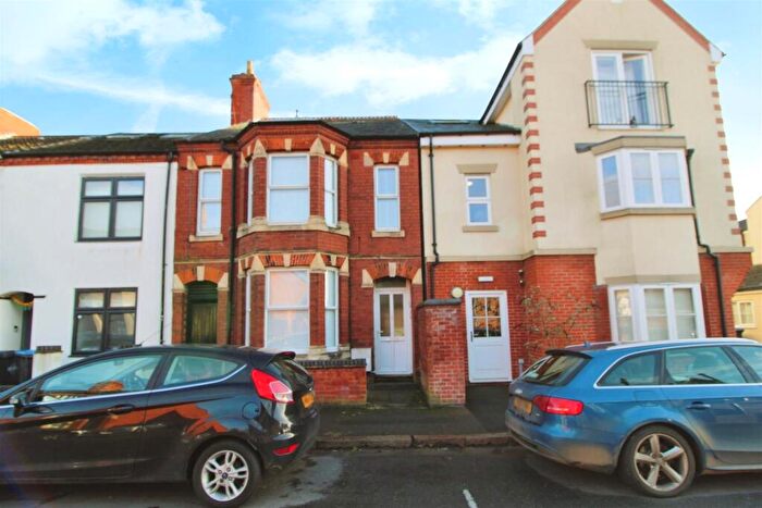 2 Bedroom Apartment To Rent In Temple Street, Rugby, CV21