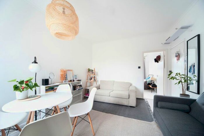 1 Bedroom Flat To Rent In Wightman Road, London, N8