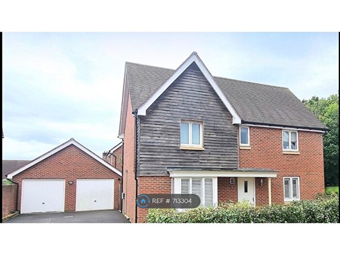 4 Bedroom Detached House To Rent In Langmore Lane, Lindfield, RH16