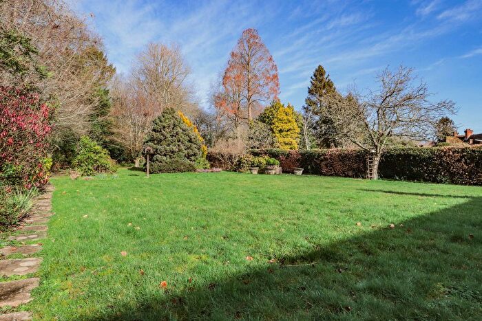 4 Bedroom Detached House For Sale In Burgh Hill, Etchingham, TN19