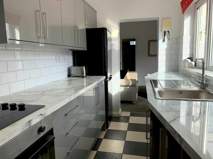 3 Bedroom Terraced House To Rent In Harvey Street, Lincoln, LN1