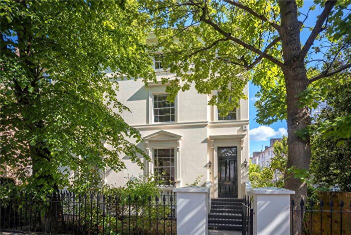 5 Bedroom Semi-Detached House For Sale In Clifton Villas, Little Venice, London, W9