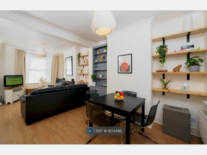 2 Bedroom Terraced House To Rent In Tennyson Road, London, E15