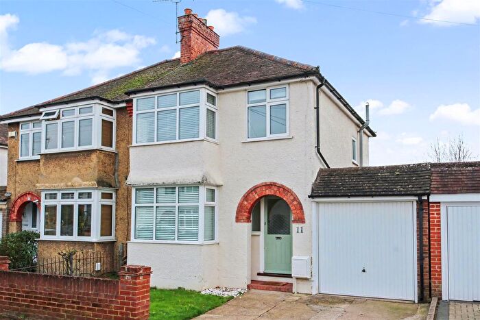 3 Bedroom Semi Detached House For Sale In Dilston Road, Leatherhead, KT22