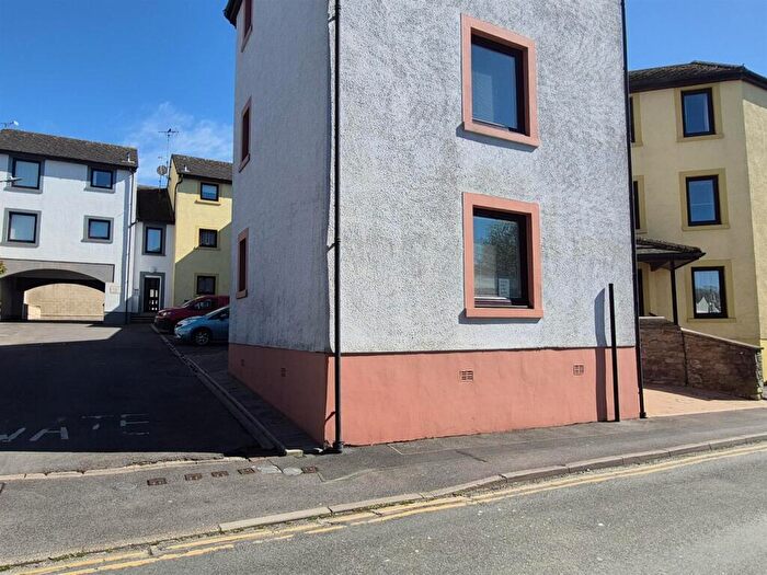 2 Bedroom Flat To Rent In Elizabeth Street, Workington, CA14