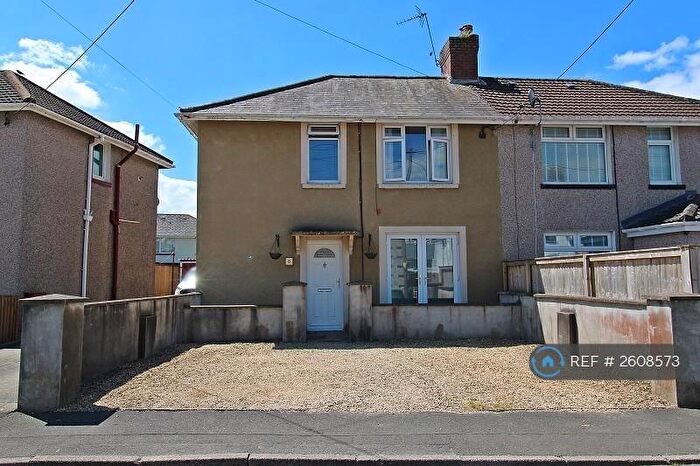 3 Bedroom Semi-Detached House To Rent In Heathfield Crescent, Llanharan, Pontyclun, CF72
