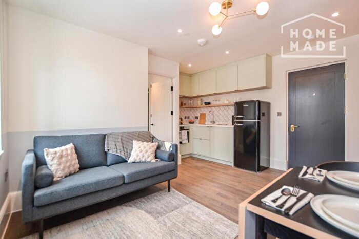 1 Bedroom Apartment To Rent In Node, Brixton, SE24