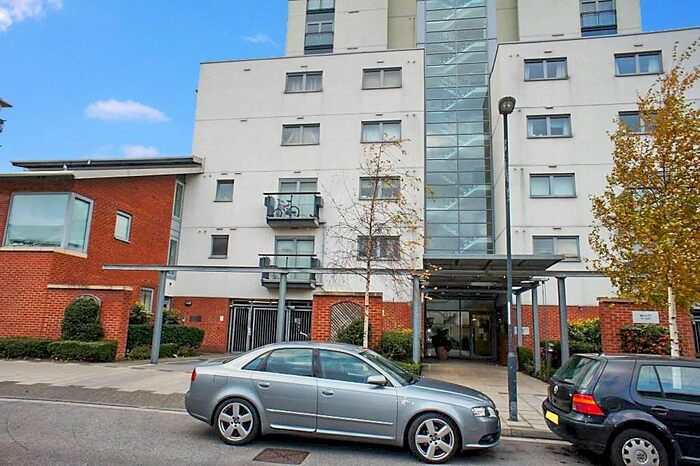 1 Bedroom Flat To Rent In Erebus Drive, London, SE28