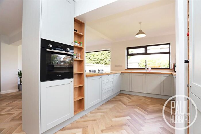 3 Bedroom Detached House For Sale In Claydon Drive, Oulton, NR32
