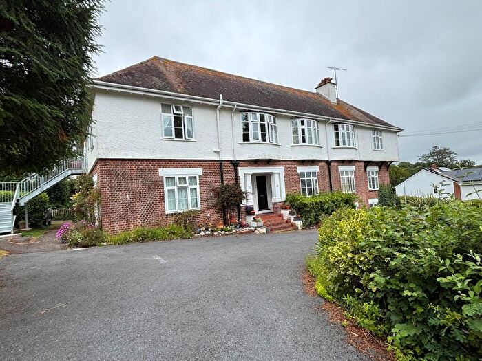 1 Bedroom Flat For Sale In Flat High Trees, Oak Park Villas, Dawlish, EX7