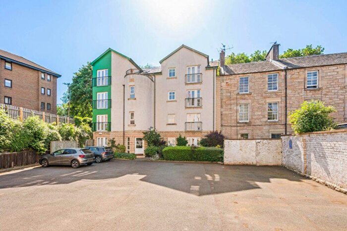 2 Bedroom Flat For Sale In A/ Warriston Road, Edinburgh, EH3
