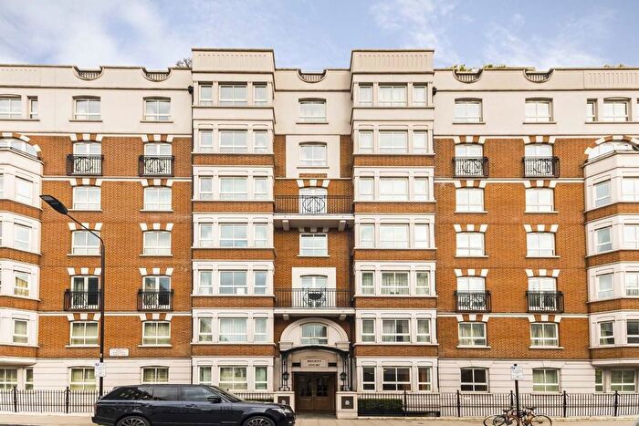 2 Bedroom Flat To Rent In Wrights Lane, Kensington, W8