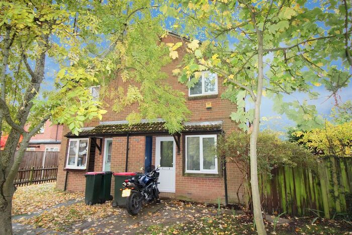 1 Bedroom Property To Rent In Oakfields, Worth, Crawley, West Sussex., RH10