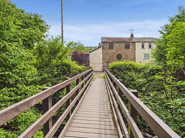 2 Bedroom Semi-Detached House For Sale In Railway Road, Cinderford, GL14