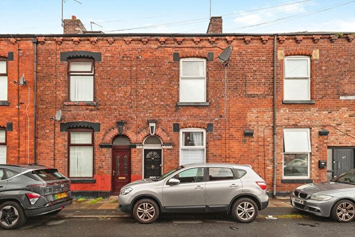 3 Bedroom Terraced House For Sale In Granville Street, Ashton-Under-Lyne, Greater Manchester, OL6