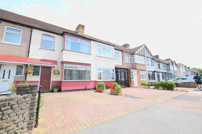 3 Bedroom Terraced House To Rent In Craven Gardens, Barkingside, Ilford, IG6