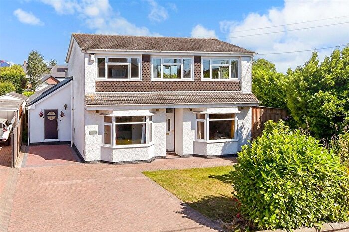 4 Bedroom Detached House For Sale In Elm Lane, Minster-On-Sea, Sheerness, Kent, ME12
