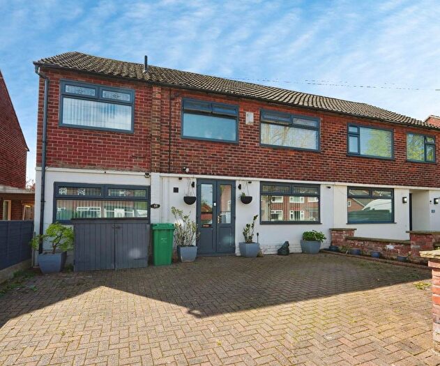 5 Bedroom Semi-Detached House For Sale In Gresty Avenue, Manchester, M22