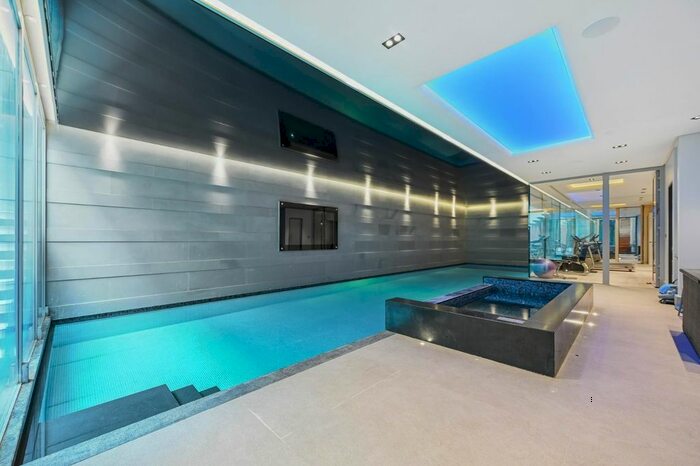 6 Bedroom Detached House To Rent In The Bishops Avenue, London, N2