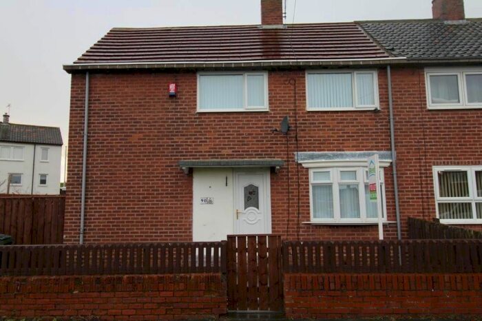 3 Bedroom Semi-Detached House To Rent In Aycliffe Crescent, Gateshead NE9