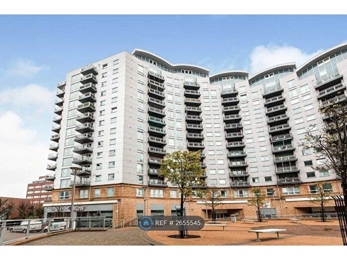 2 Bedroom Flat To Rent In Alencon Link, Basingstoke, RG21