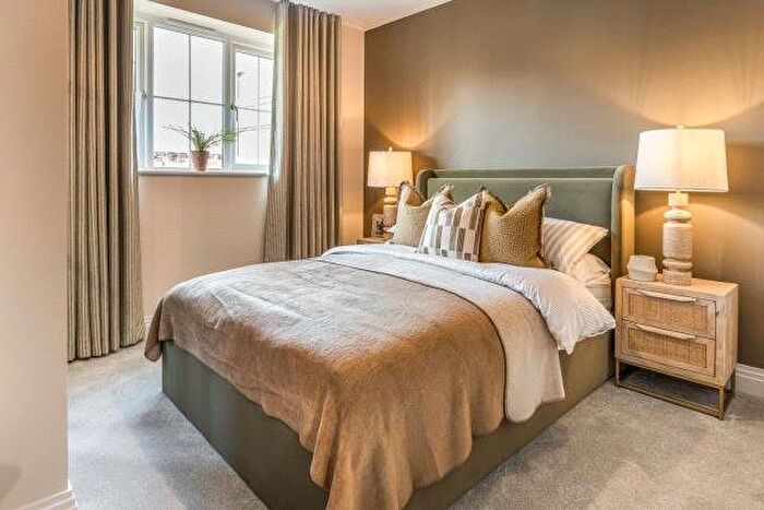 2 Bedroom Flat For Sale In Plot Winterbrook Meadows, Wallingford, OX10