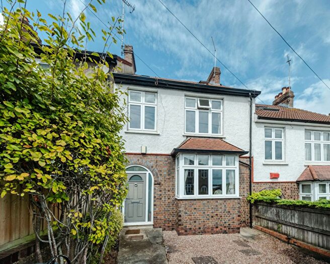 4 Bedroom Terraced House For Sale In Harcourt Hill, Bristol, BS6