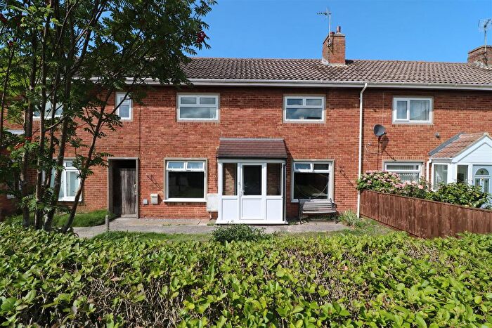 3 Bedroom Terraced House For Sale In Summerleaze, Trowbridge, BA14