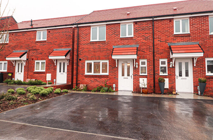 3 Bedroom Semi-Detached House To Rent In Jockey Way, Andover, SP11