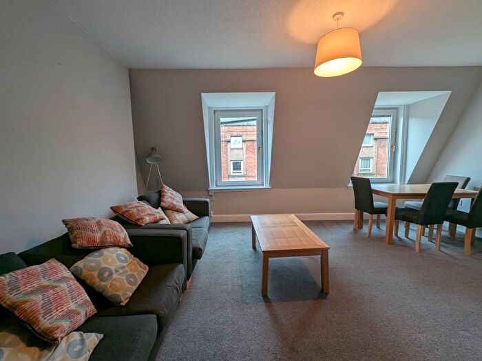 1 Bedroom Detached House To Rent In Causewayside, Newington, Edinburgh, EH9