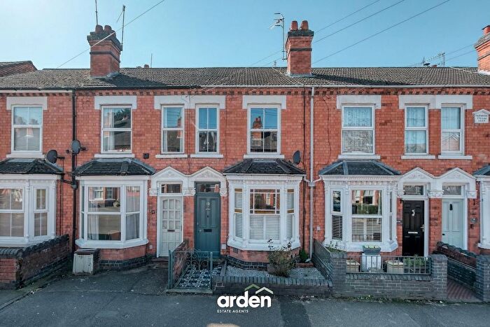 2 Bedroom Terraced House For Sale In Shrubbery Road, Worcester, WR1