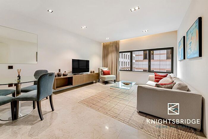 1 Bedroom Property To Rent In Babmaes Street, London, SW1Y