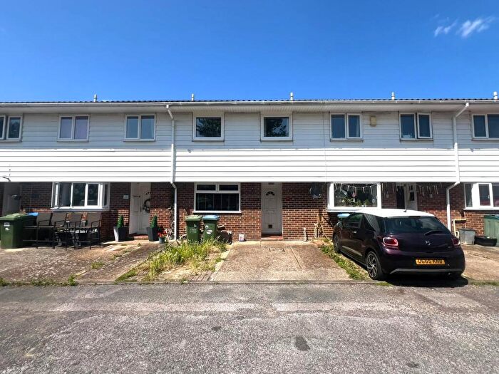 3 Bedroom Terraced House To Rent In Quayside Road, Southampton, Hampshire, SO18