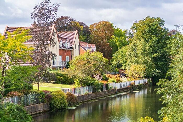 4 Bedroom Terraced House For Sale In Old Laundry Court, Norwich, NR2