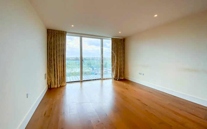 3 Bedroom Apartment To Rent In Wallace Court, Kidbrooke Village, SE3