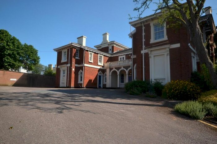 1 Bedroom Flat To Rent In Fairpark Road, St. Leonards, Exeter, EX2