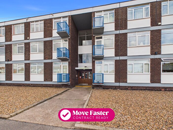 2 Bedroom Apartment For Sale In Jellicoe House, Capstan Road, Hull, East Riding Of Yorkshire, HU6
