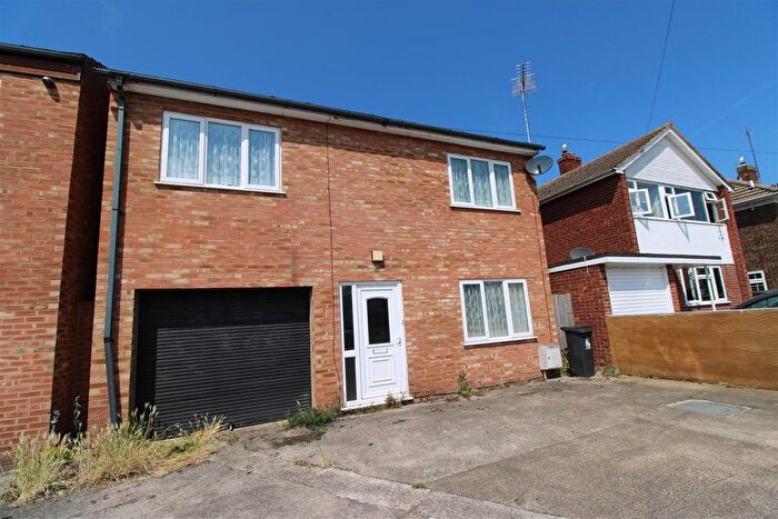 3 Bedroom Property To Rent In Arkley Road, Herne Bay, CT6