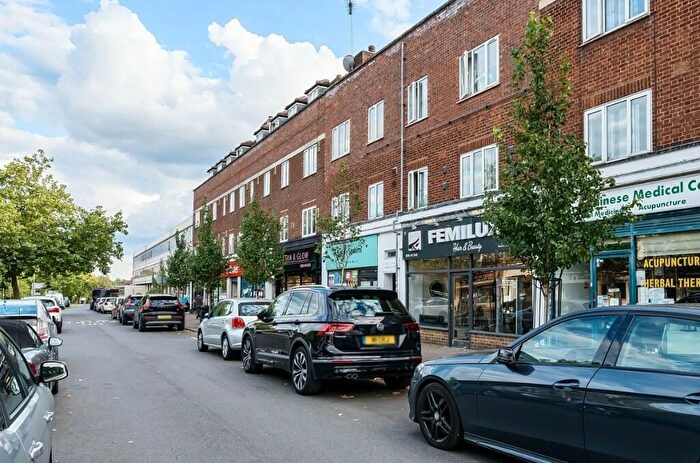 2 Bedroom Flat To Rent In Western Mansions, London, EN5