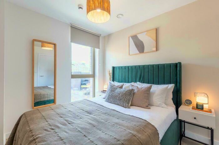 2 Bedroom Flat To Rent In Flat, Kangaroo Works, Rockingham Street, Sheffield, S1