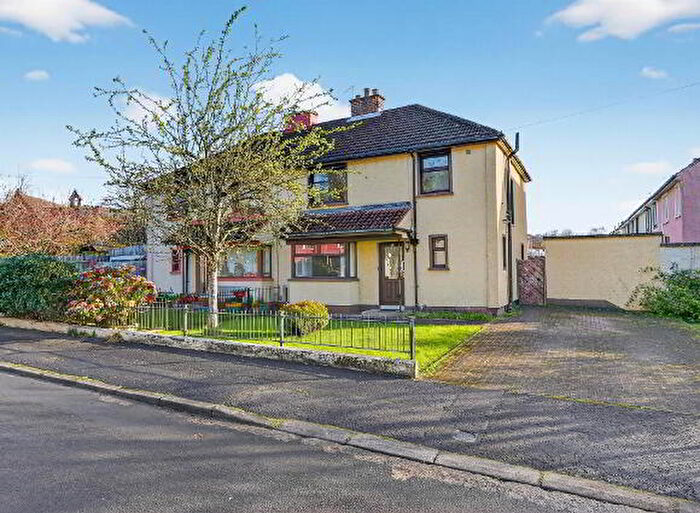 3 Bedroom Semi-Detached House For Sale In Carnanmore Park, Belfast, BT11