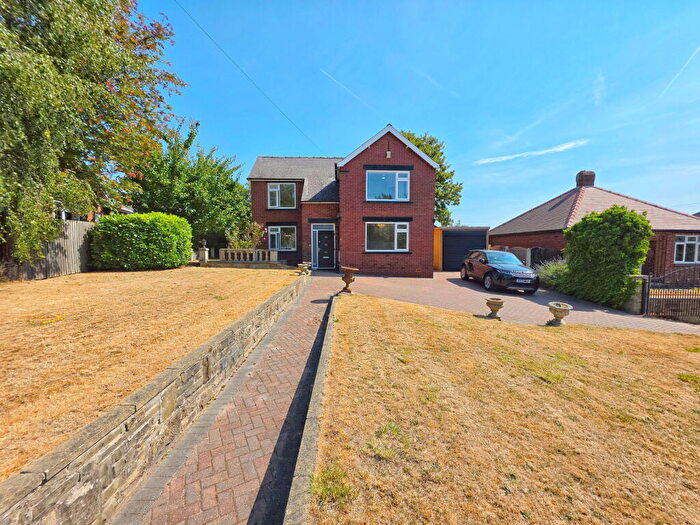3 Bedroom Detached House For Sale In Rotherham Road, Barnsley, S71